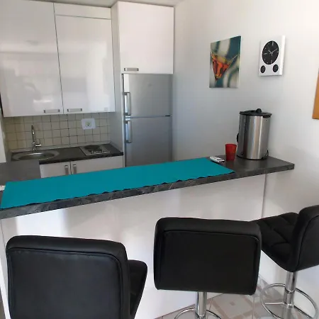 Seaview Island Apartment